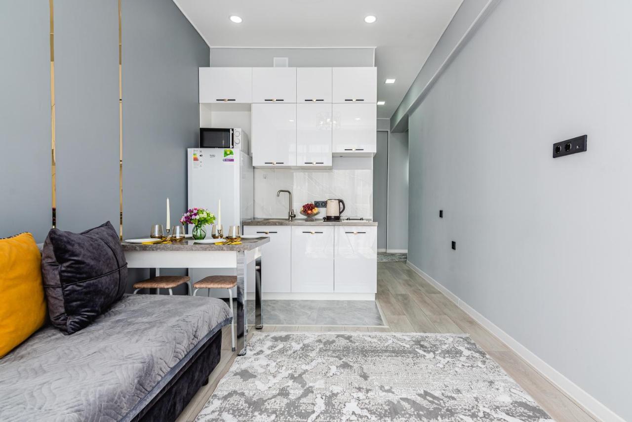 Heaven 10 Apartment อัลมาตี ภายนอก รูปภาพ