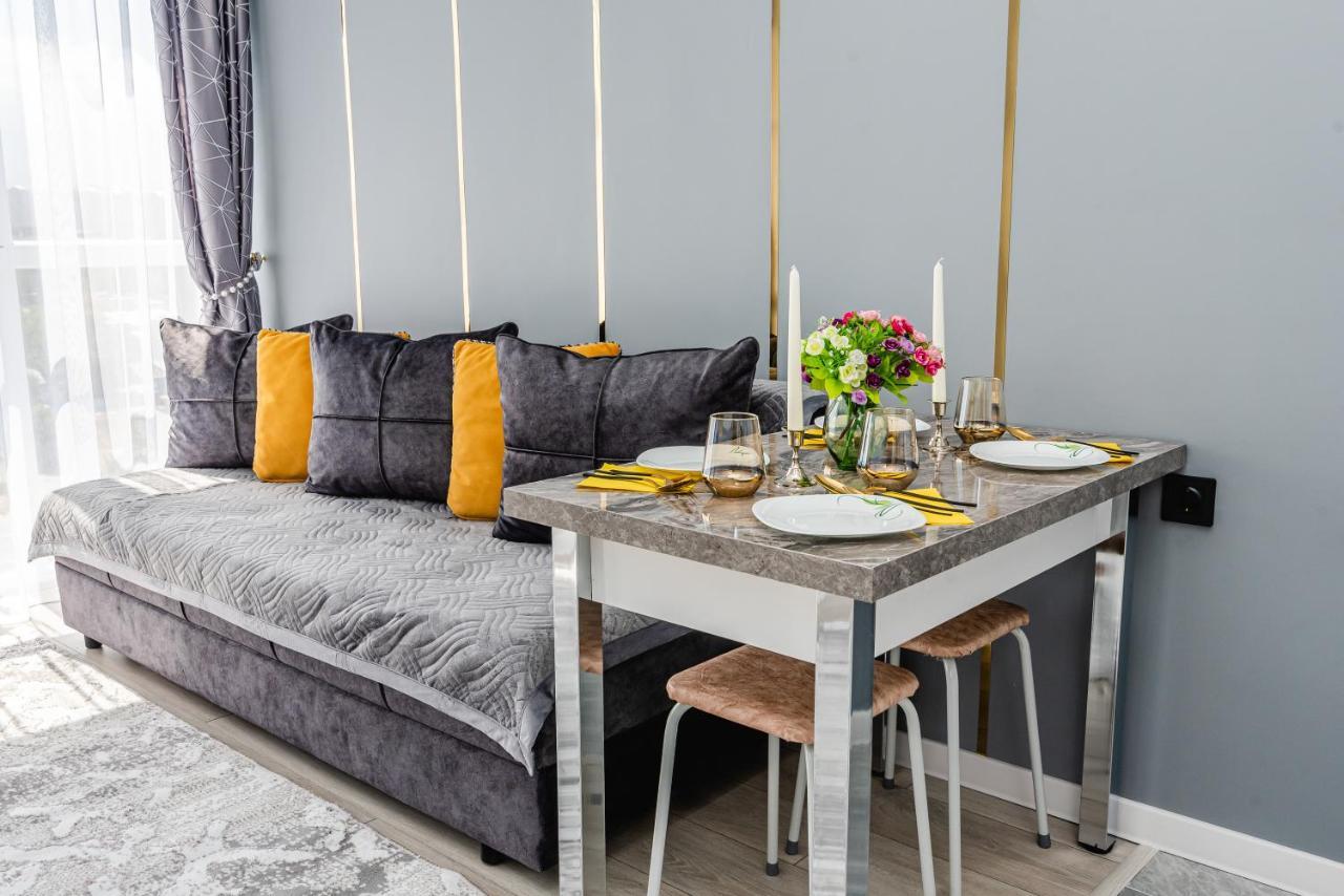 Heaven 10 Apartment อัลมาตี ภายนอก รูปภาพ