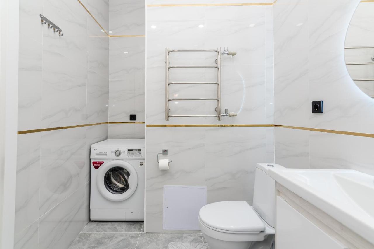 Heaven 10 Apartment อัลมาตี ภายนอก รูปภาพ